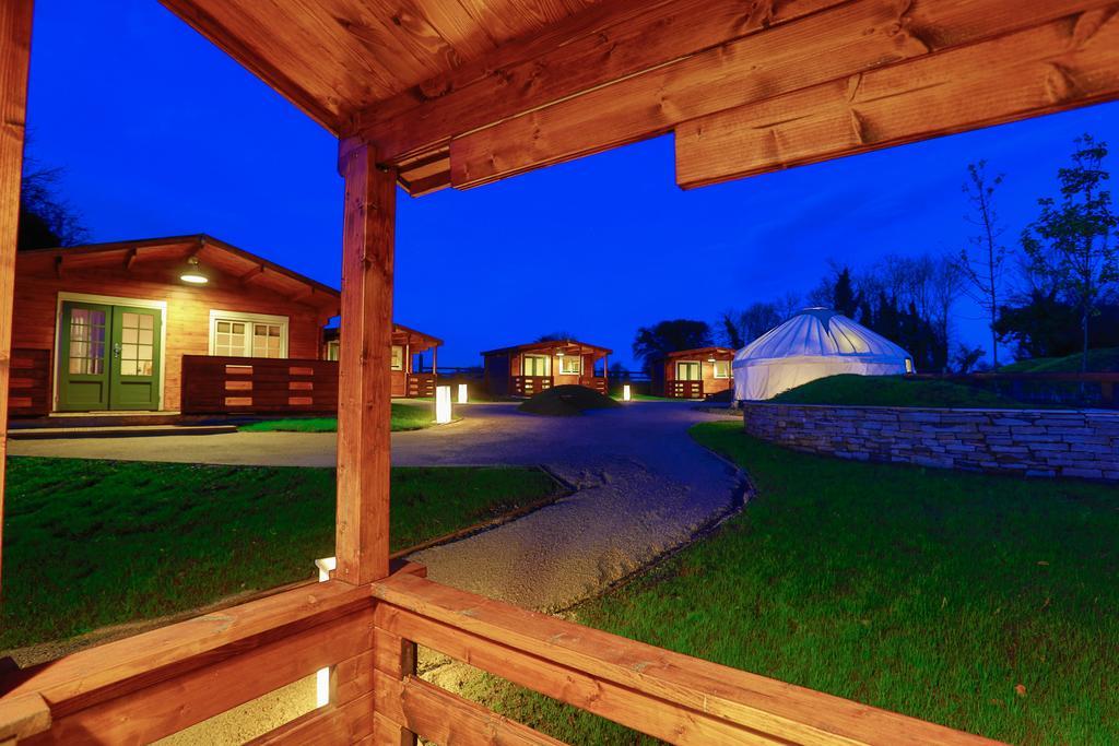 Hotel Giltraps Townhouse & Glamping Kinnitty Pokoj fotografie