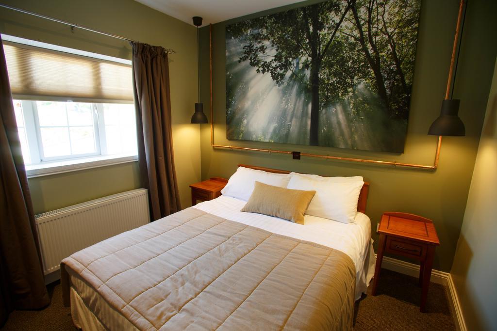 Hotel Giltraps Townhouse & Glamping Kinnitty Exteriér fotografie